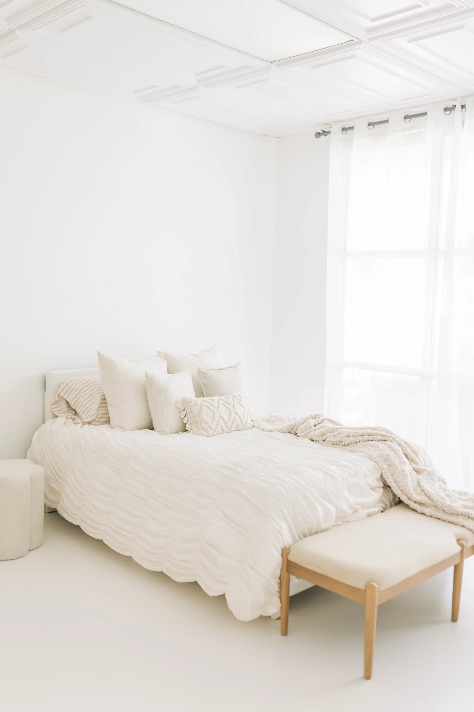Making First-Time Boudoir Clients Comfortable: A Photographer's Guide